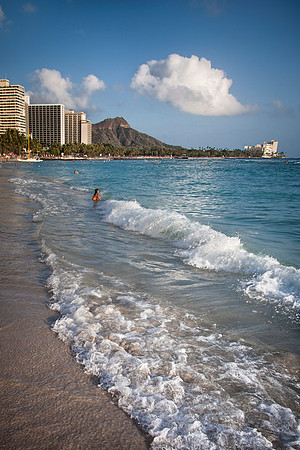 Waikiki Beach & Diamond Head by Christian Del Rosario