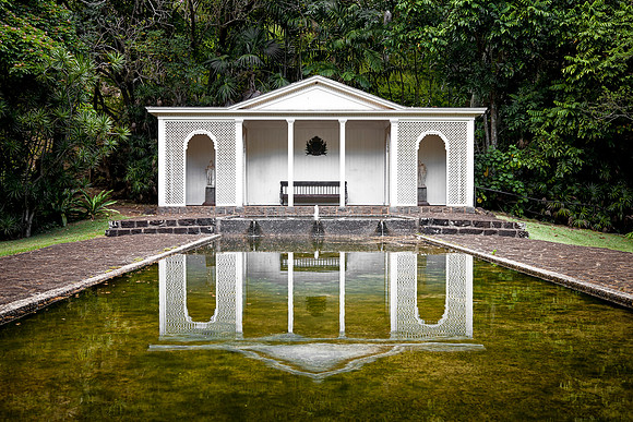 Diana's Pond at the Allerton Gardens - Kauai, Hawaii by Christia