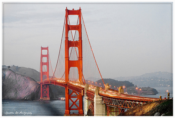 golden gate bridge at dusk